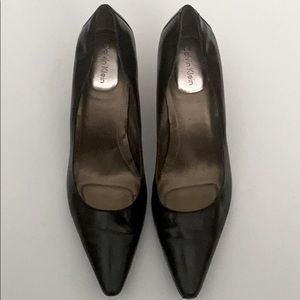 Calvin Klein Classic Black Heels Pumps size 8